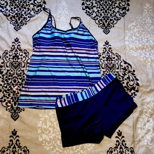 2 piece swim suit size XL